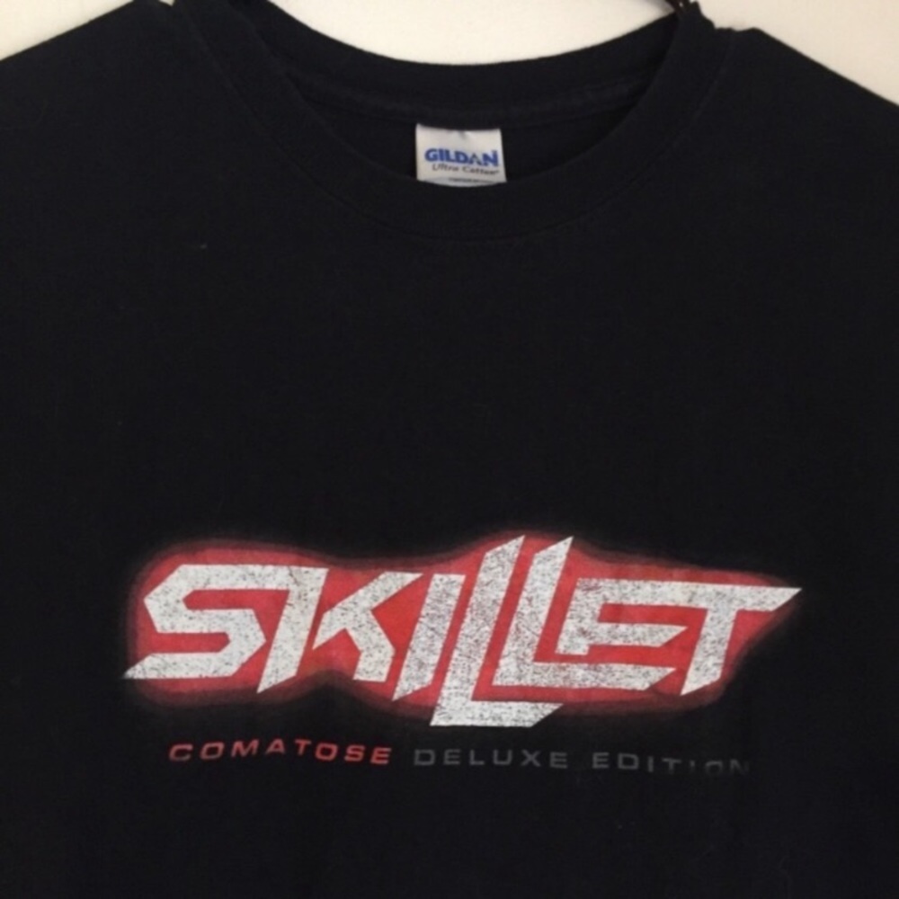 Skillet comatose graphic band tee size small - Picture 2 of 6